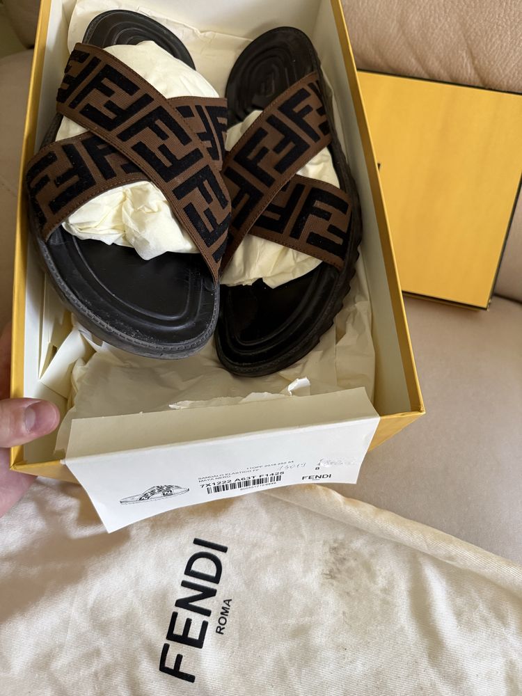 Оригинални чехли Fendi