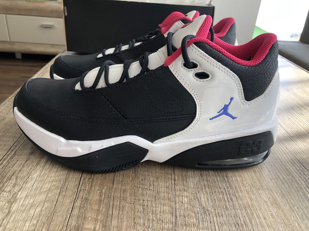 Jordan Max Aura 3