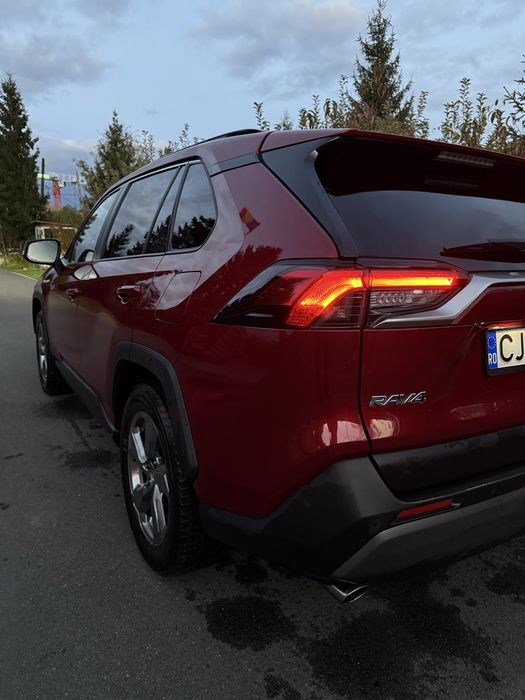 Toyota RAV4 2.5 Hybrid – 2019 – 104.000 km