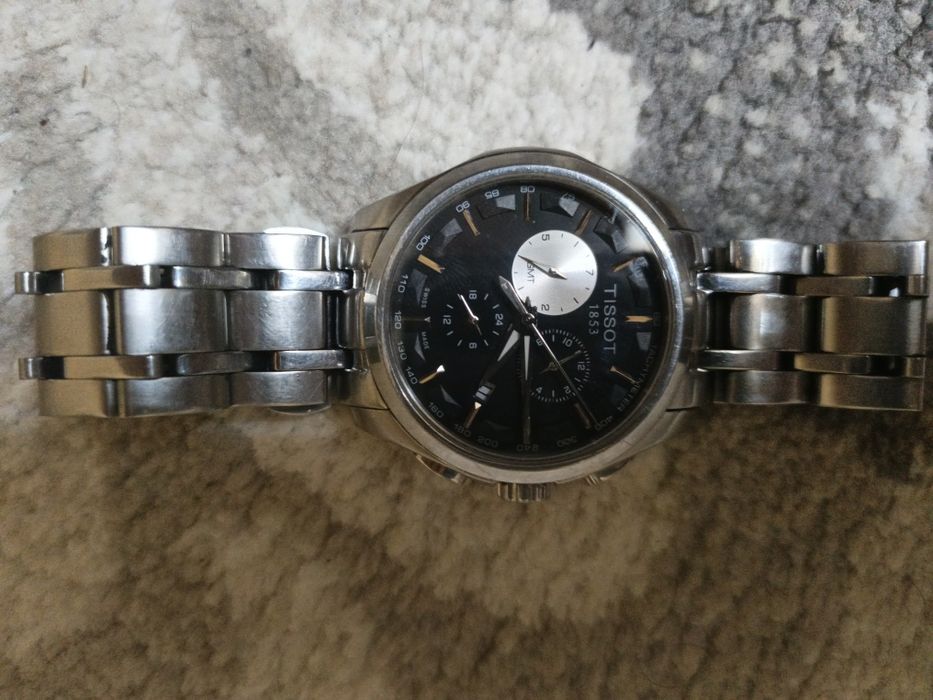 Наручные часы для ценителей изысканности продаются в Бухаре