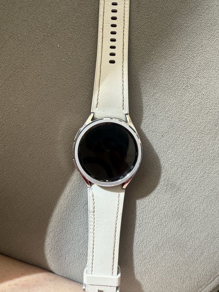Smart часовник Samsung