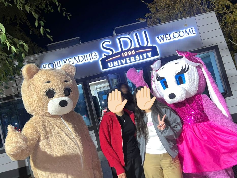 Прокат костюмов  мишки/зайчика