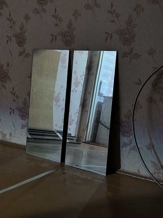 Зеркала (полотно) советское