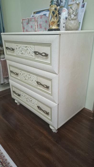 Комод для спальни детской комнаты