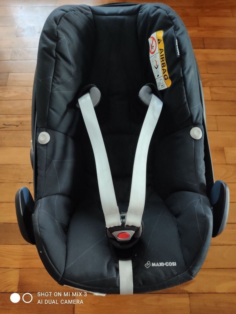 Scoica și isofix 2wayfix maxi cosi