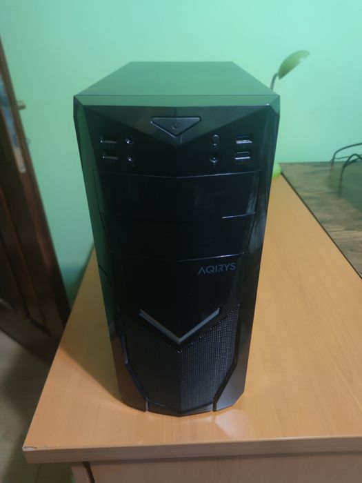 PC Gaming – i5-10400F, RX 6500XT, 16GB RAM, PSU 500W