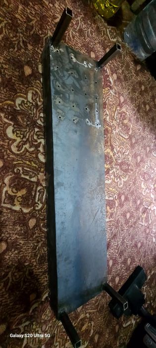 Shashlik qo'ra uzunligi 90 sm Eni 21 sm