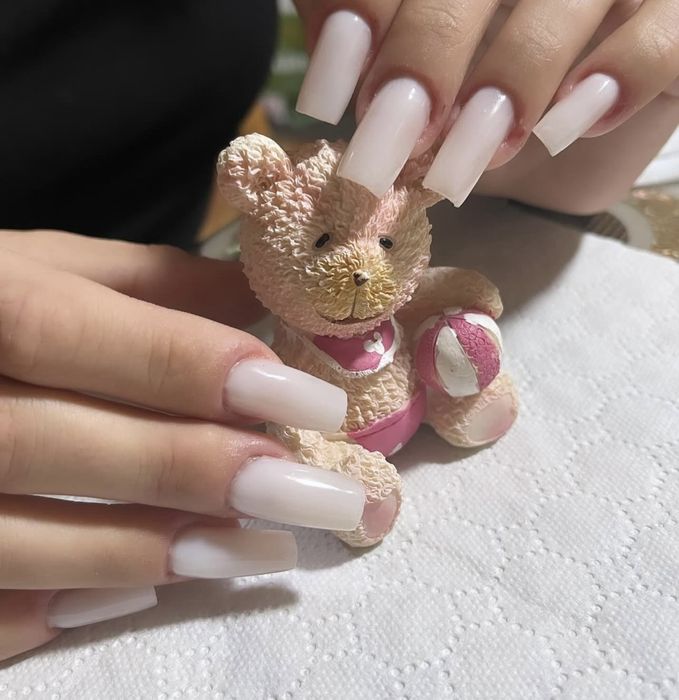 Aplic unghii cu gel/ Caut modele