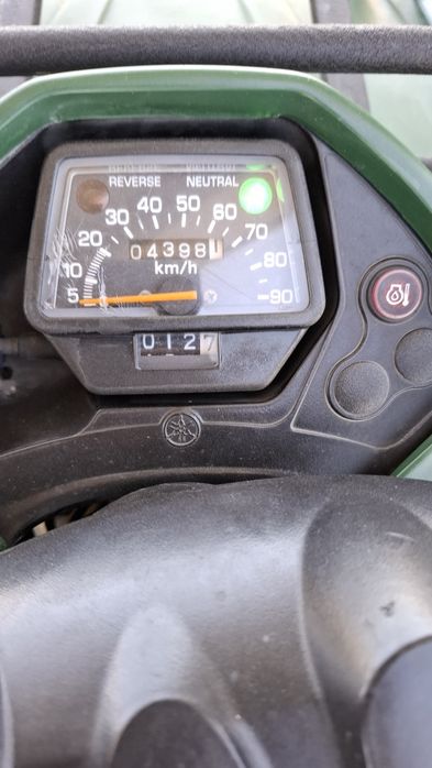 Vând  atv  Yamaha  grilzi