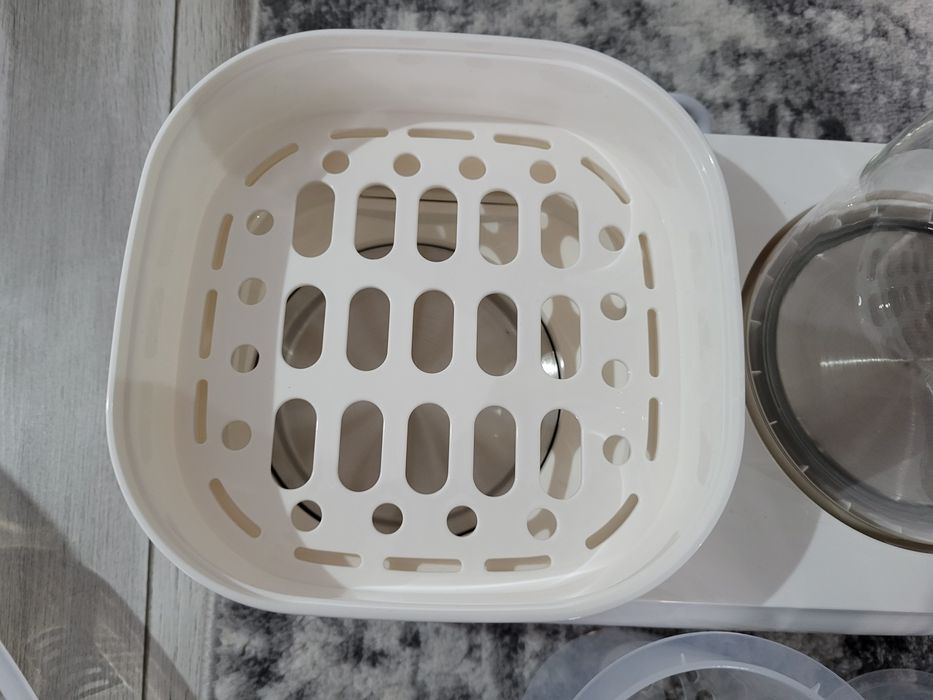 Sterilizator/Incalzitor/Uscator biberoane 4in1