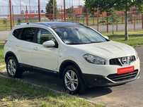 Nissan Qashqai Tekna Bose 7 locuri camera panoramic