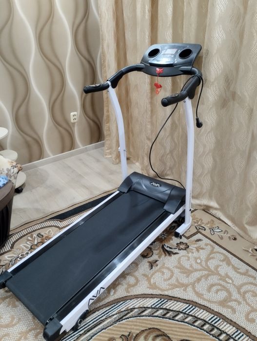 Беговая дорожка.