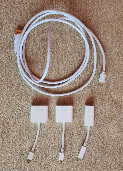 Adaptor original Apple Macbook Thuderblot DVI, Display Port