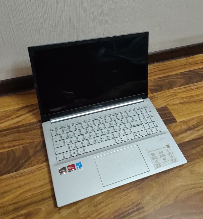 Asus OLED/ryzen 5/16gb ddr4/ не рабочий,не включается