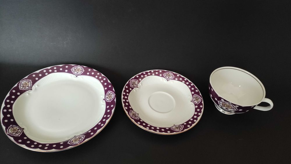 Порцеланов троен сет за чай/дълго кафе