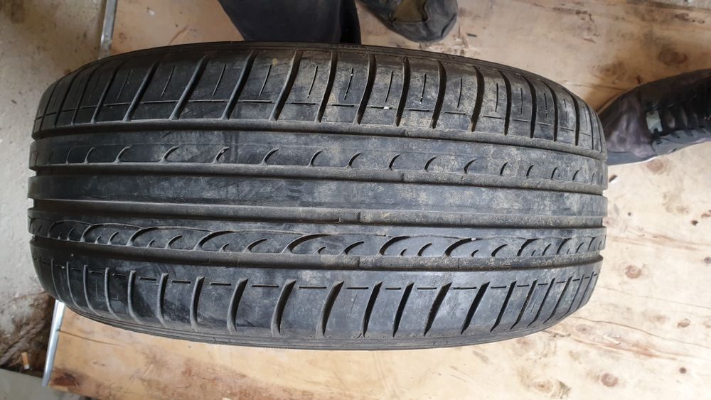 Гума 195 50 15 дънлоп