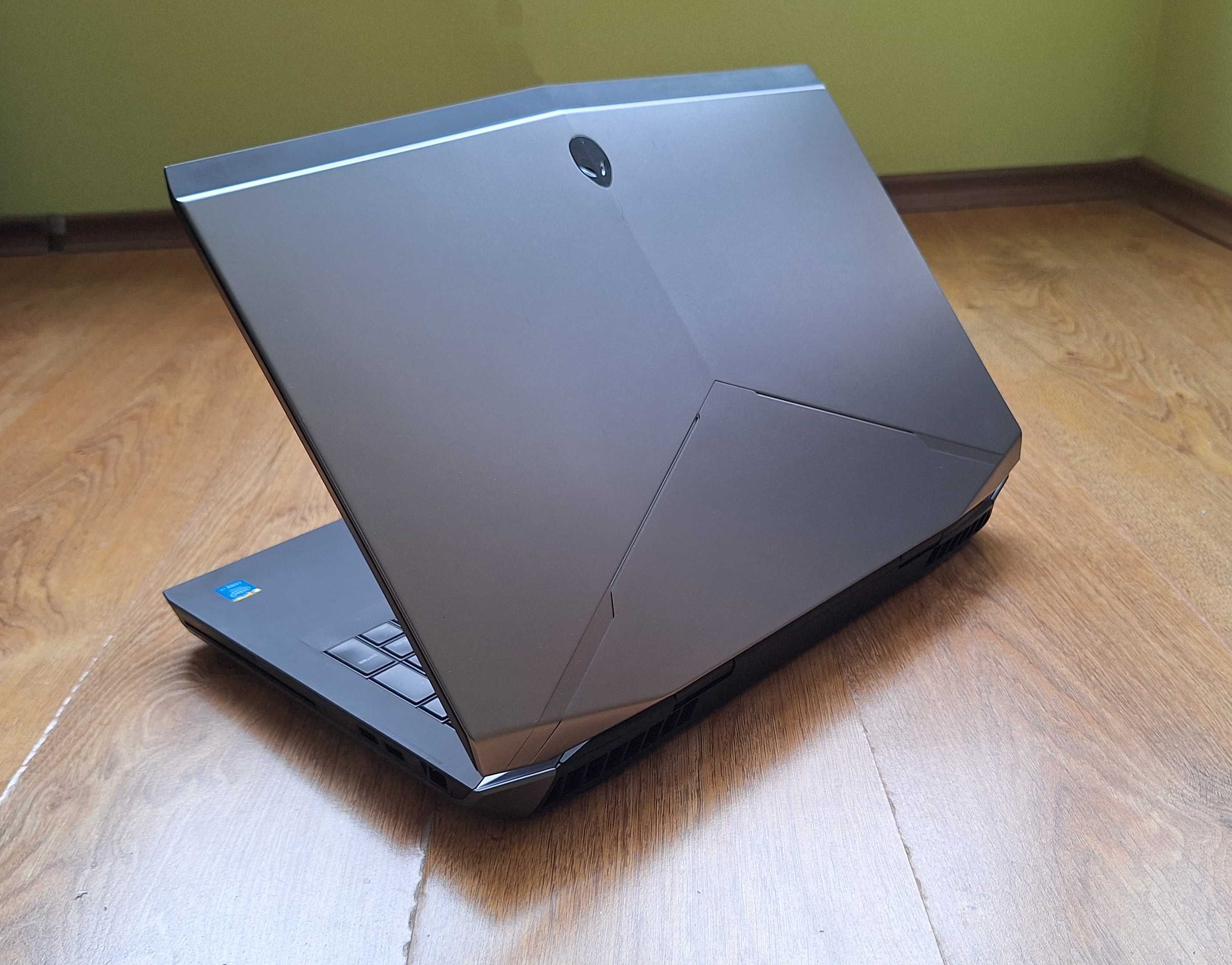 17.3' 120hz Alienware 17 i7-4910МQ/GTX 880M 8GB GDDR5/16GB/256GB+80GB