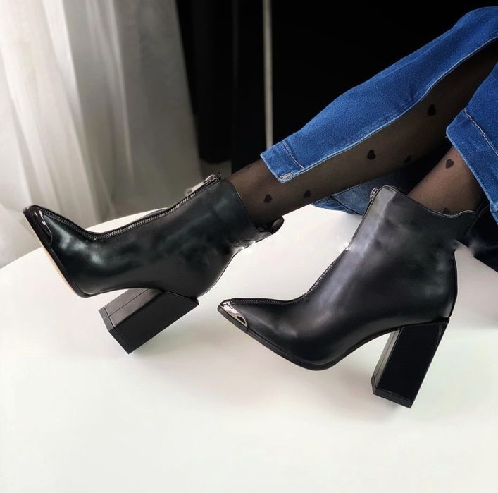 Сапоги осенние в отличном состоянии 36р