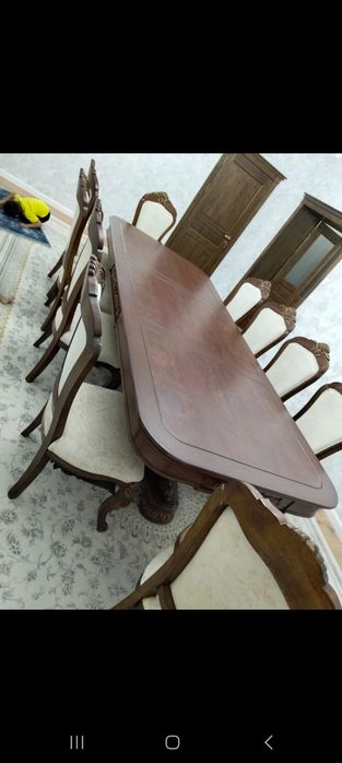 Столь  стульями продается