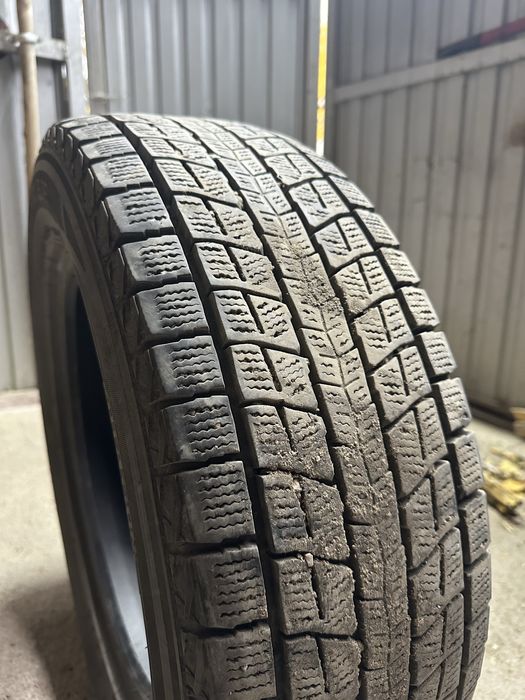 Dunlop комплект зимних шин