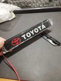 Светящийся логотип Тойота на решётку радиатора