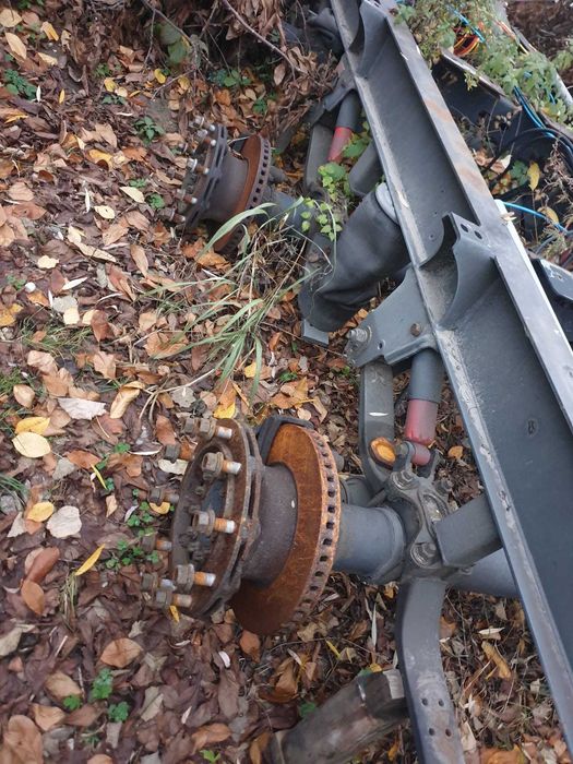 Sasiu intreg cu acte, înmatriculat, SCHMITZ 2012 pt recarosare/rulare