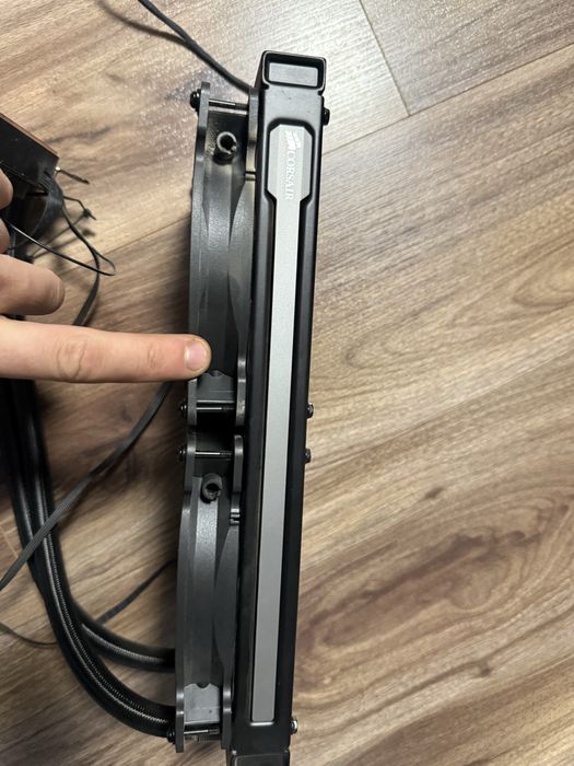 Corsair Hydro H100i Cooler PC