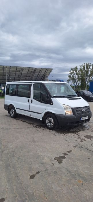 Ford transit 2013 9 locuri