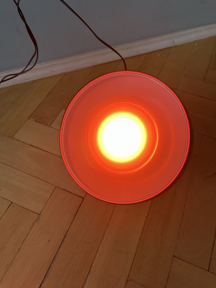LED лампа Philips LIC Iris, Черна