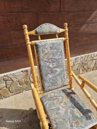 Античен люлеещ стол