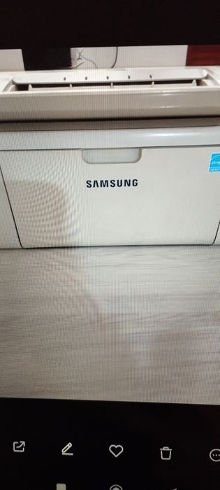 Принтер Samsung черно белый