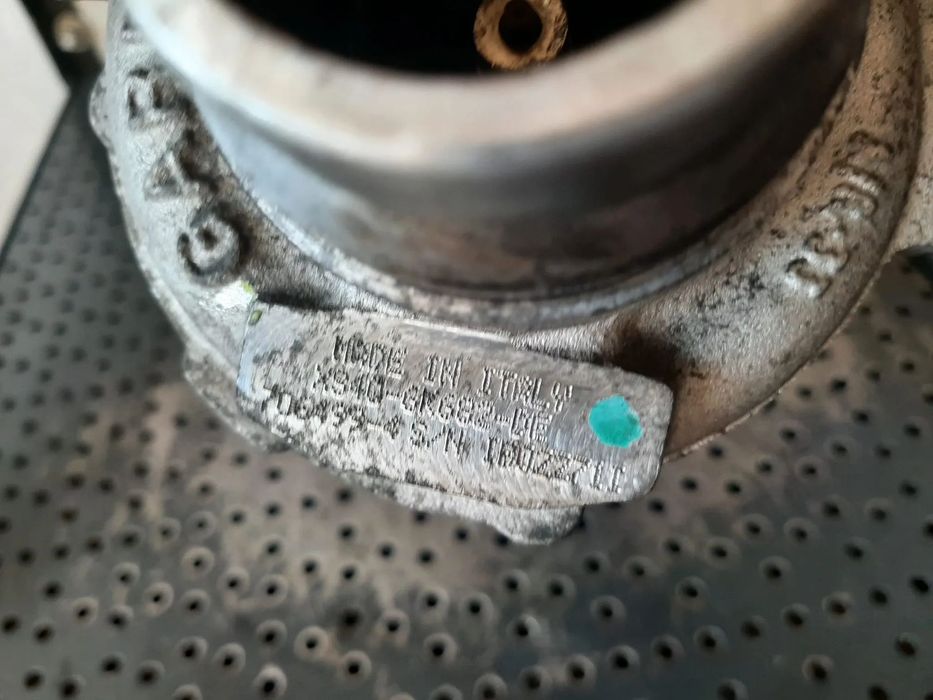 turbina 1.8 tdci hcpb ford transit connect ford focus 1  xs4q-6k682-de