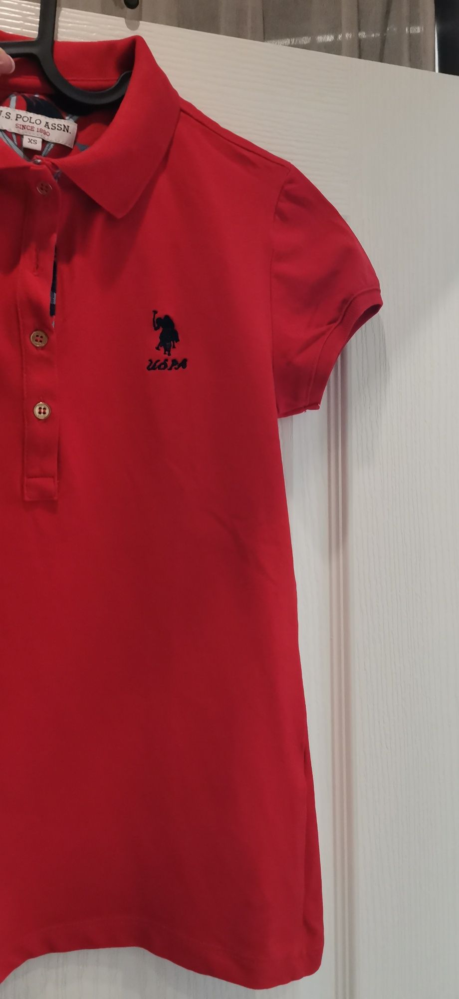 Дамска червена тениска USPA