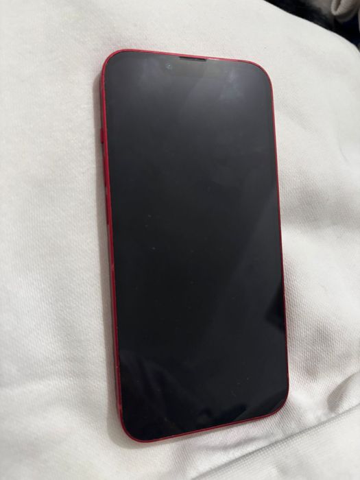 Iphone 13 red normal