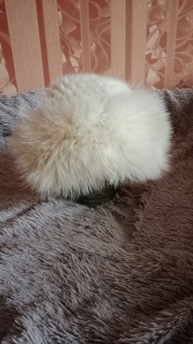 Продам вязаные шапки