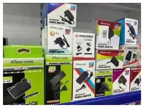 . от разной техники -- зарядка, блок питания , есть выбор.