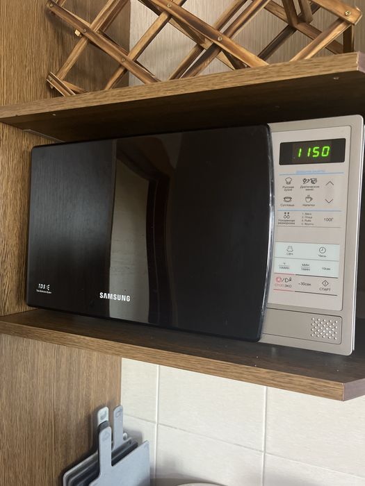 Продам микроволновкю печь Sasung