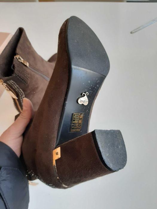 Боти кафяви велур №40 с кутия