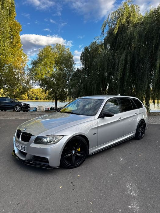 Vând BMW E91 Touring / M Pachet / Navigație Mare