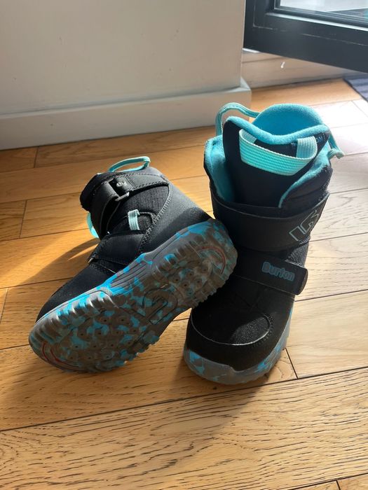 Snowboard boots / cizme copii