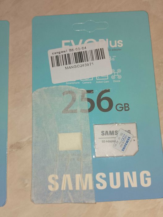 SD карта 256GB Samsung нови 2бр