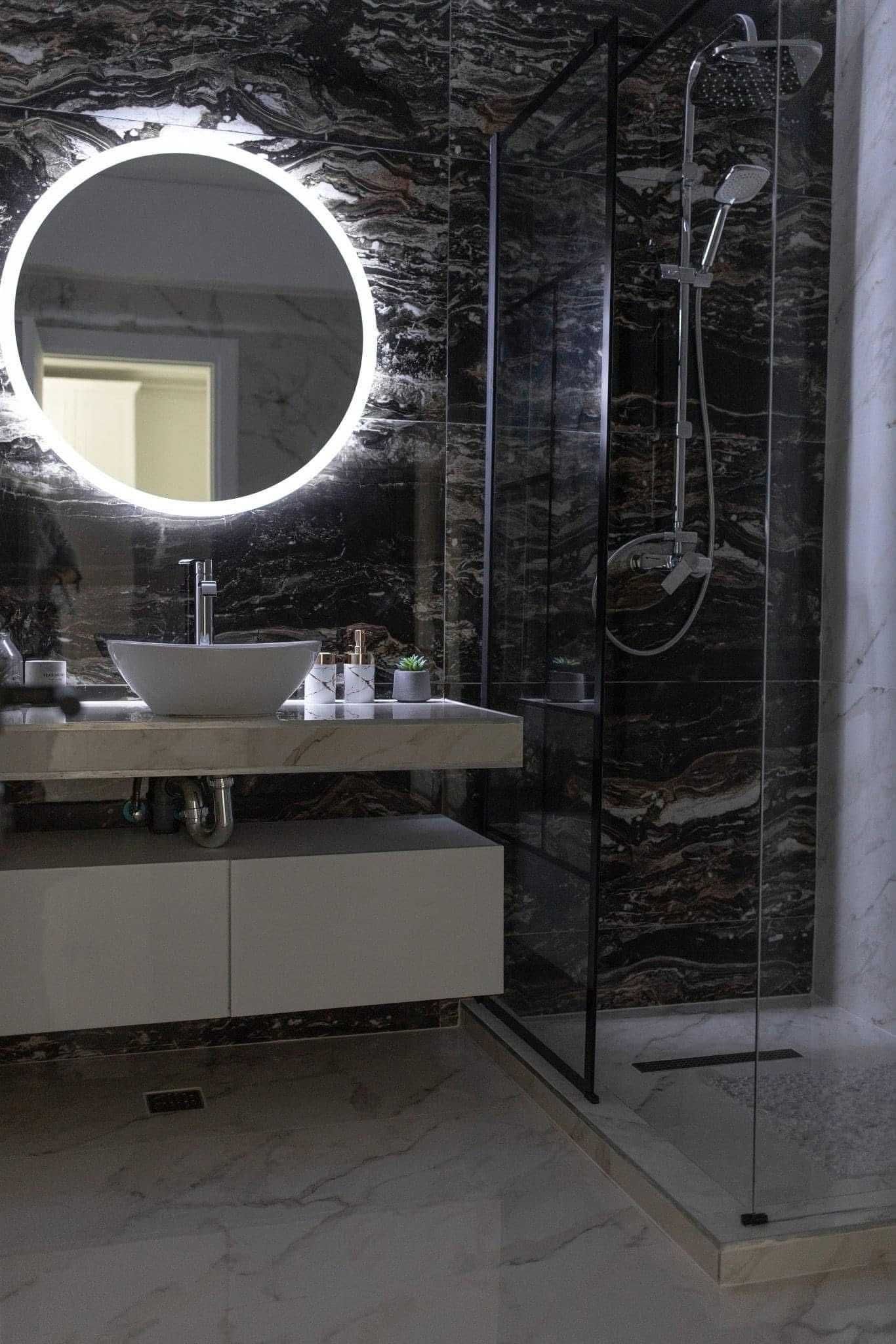 Inchiriem apartamente cu 2 si 3 camere in Mamaia Nord