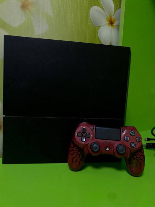playstation 4 kami bor, kelishamiz !     Плейстейшин 4 цена договорная