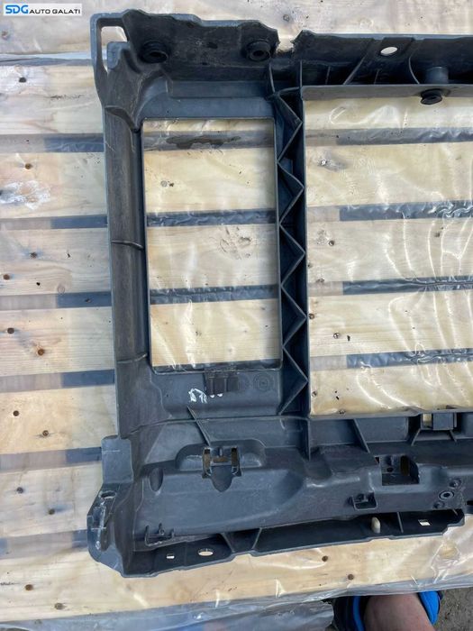 Trager Tragher Panou Frontal Calandru Peugeot 207 1.4 1.6 HDI 2006 - 2015