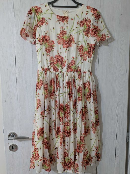 Rochie de vara inflorata