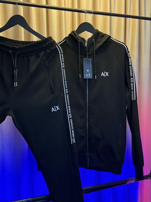 Trening Armani Exchange cu gluga