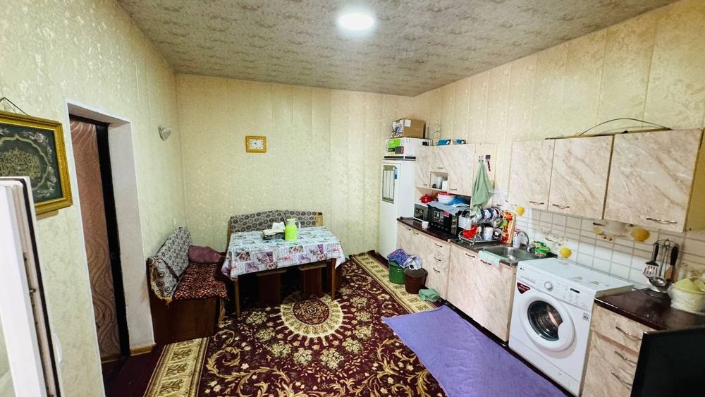 Уй участка сотилади 1,1 соток.