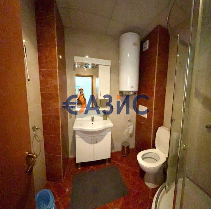 Продава се Едностаен апартамент в к.к. Слънчев бряг - 42 кв.м за 953 €/кв.м - Снимка #4