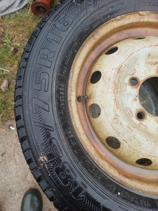 Лада нива гуми с джантите