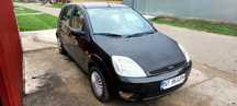 Vând Ford Focus Ford Focus an 2002 euro4 
Motor 1.4 benzină .